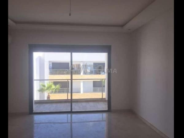 Appartement à louer à Dar Bouazza