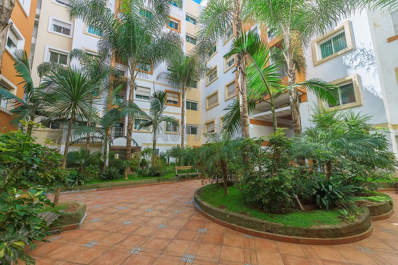 TE HUUR – GEMEUBELD APPARTEMENT IN OULFA