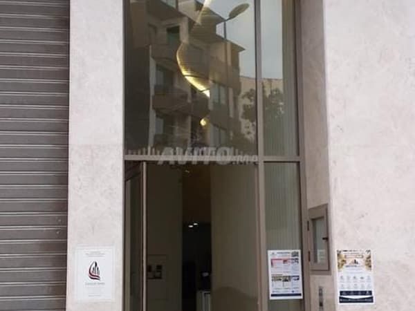 STUDIO à louer 2 m² à Casablanca