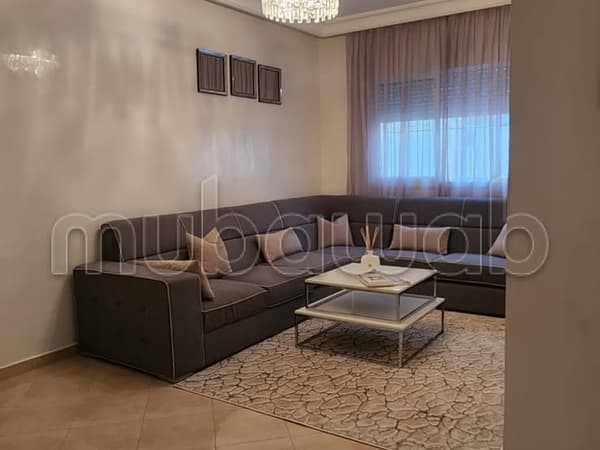 Bel appartement à vendre à Tanja Balia. 3 pièces. Meublé