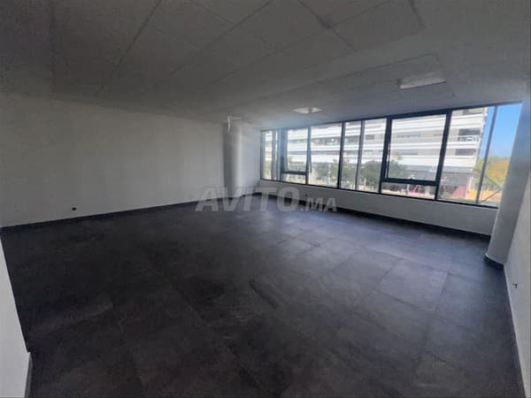 Bureau 73m² à Casablanca Finance City CFC Tramway