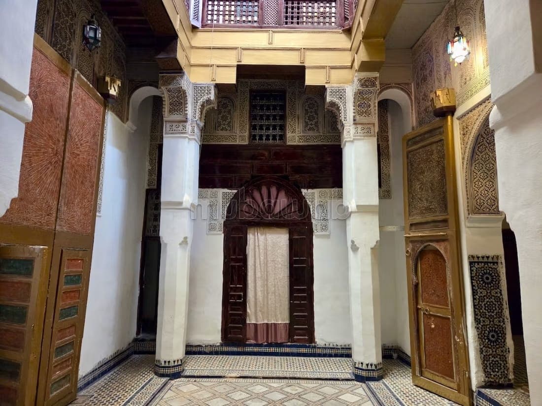 Te Koop – Historische Riad in Guerniz