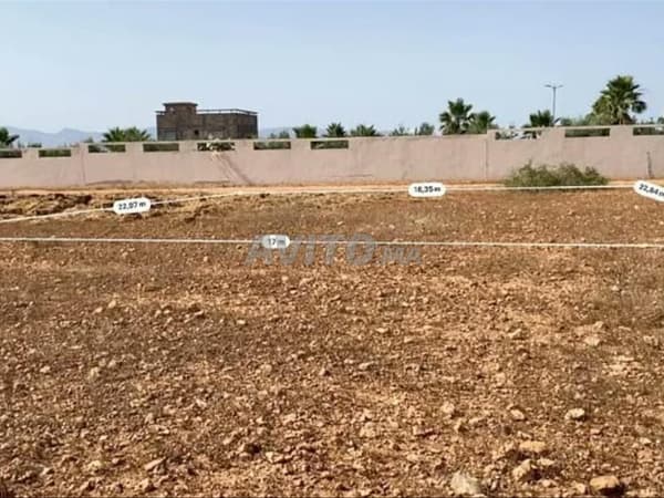 Terreno en venta cerca de Aklim, cerca de la carretera y a un precio muy razonable