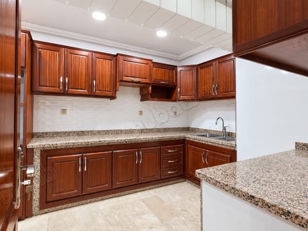Vendita di un bell'appartamento ad Administratif. 2 belle camere