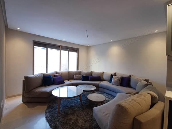 Appartement vide à louer –les princesses