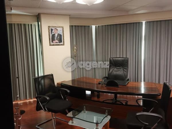 CMN-MA-2902 - Bureau à vendre à Les Hôpitaux