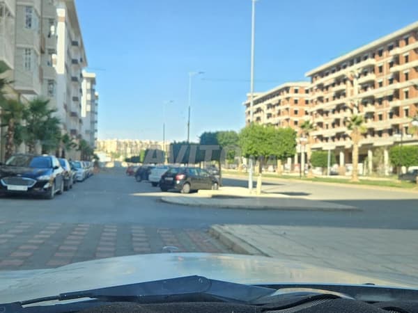Local commercial café Doha.Coralia Oujda