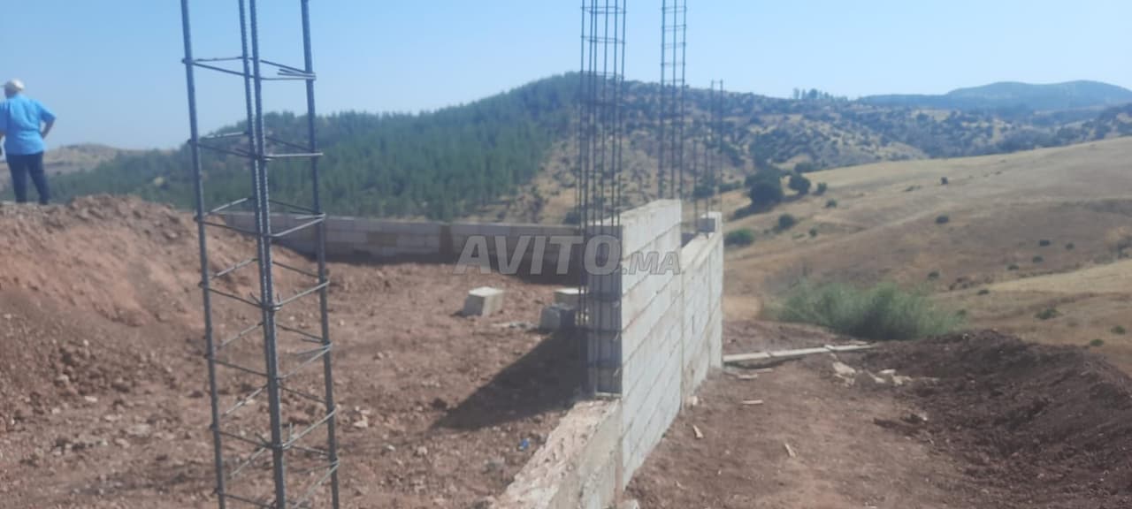 Terrain avec licence d'élevage de poulets de chair à vendre à Khémisset