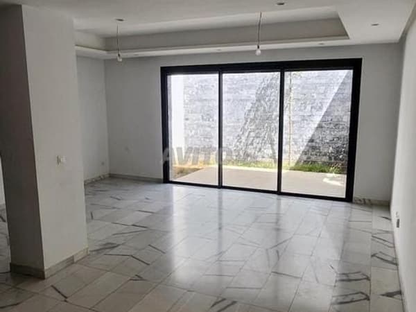 Studio for Rent Ville Verte