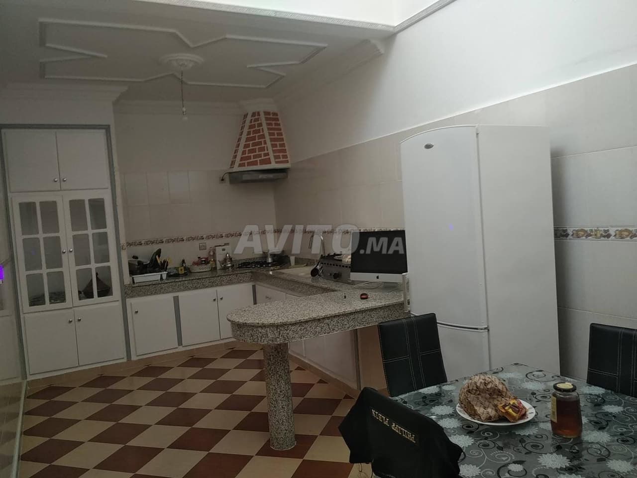 Casa con título