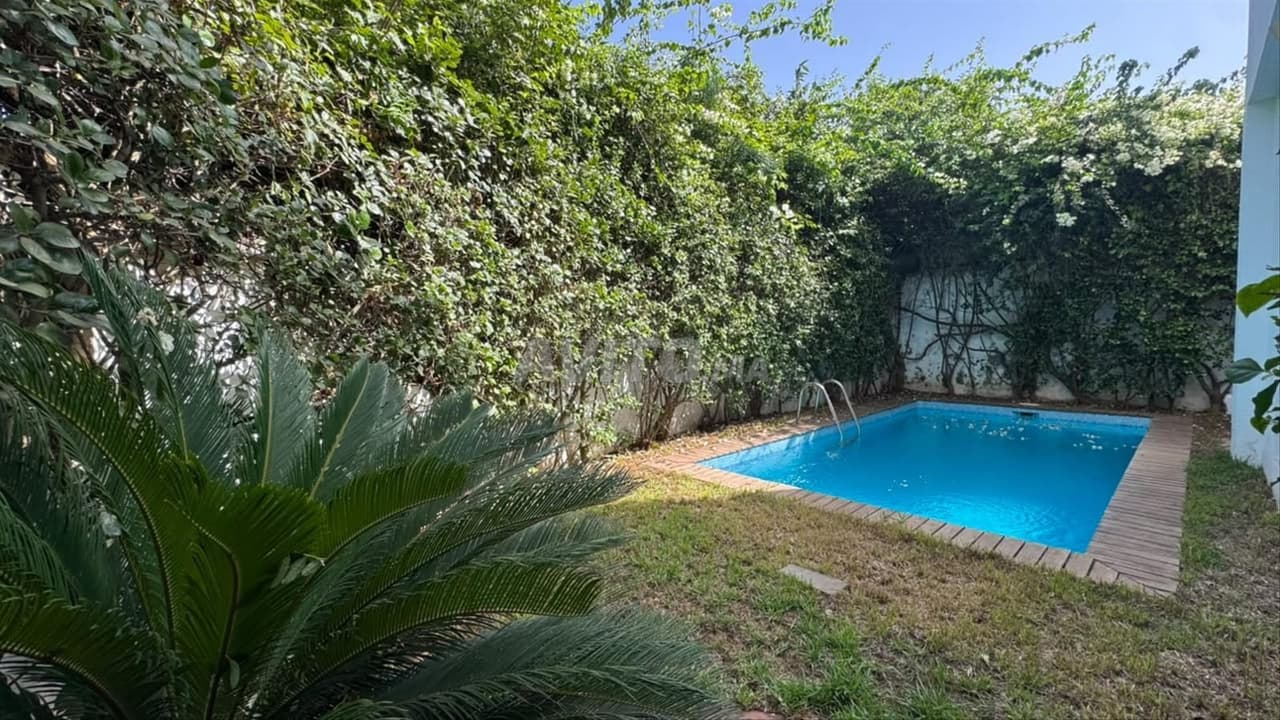 Petite villa à Anfa supérieur à saisir