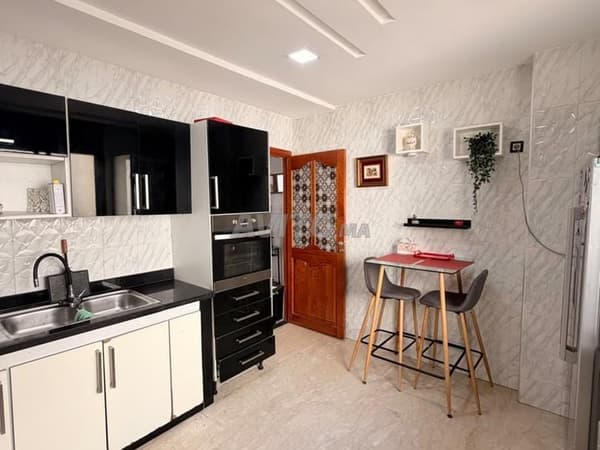 Apartamento amueblado en alquiler – Barrio Florida