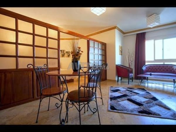 Estudio sin amueblar en alquiler Bourgogne