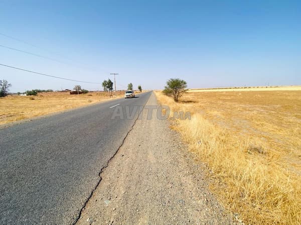 Terrain titré de 7 200 m² à vendre Zone touristique