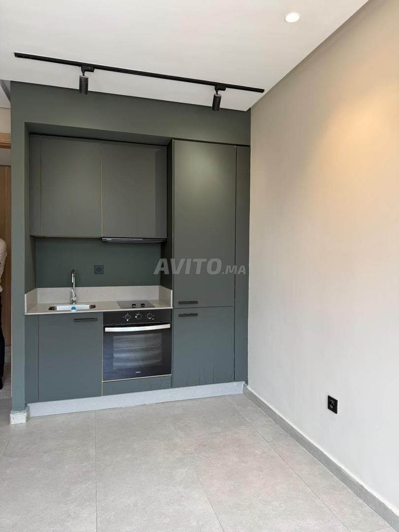 À LOUER STUDIO NEUF À QUARTIER RIVIÈRA