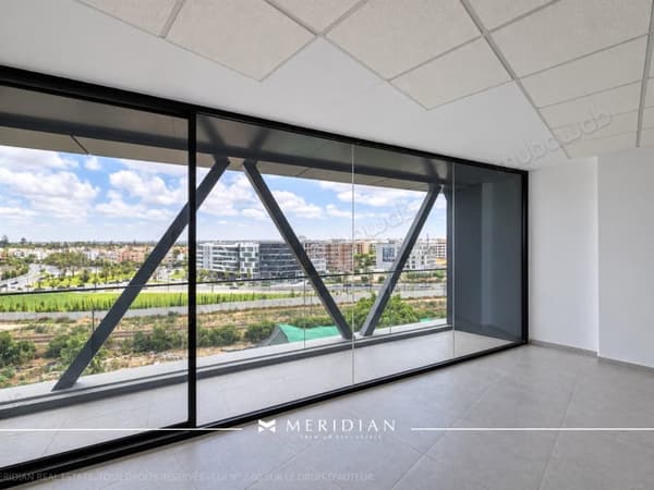 Office Location Modern Furnished & New 73m² Oasis