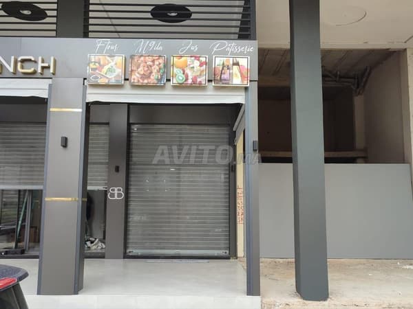 Magasin semi-fini à vendre