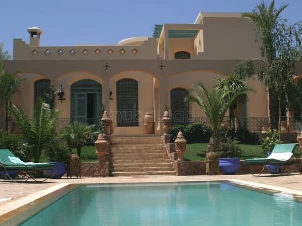 Vente villa avec VNA 30KM sur la route de l’Ourika