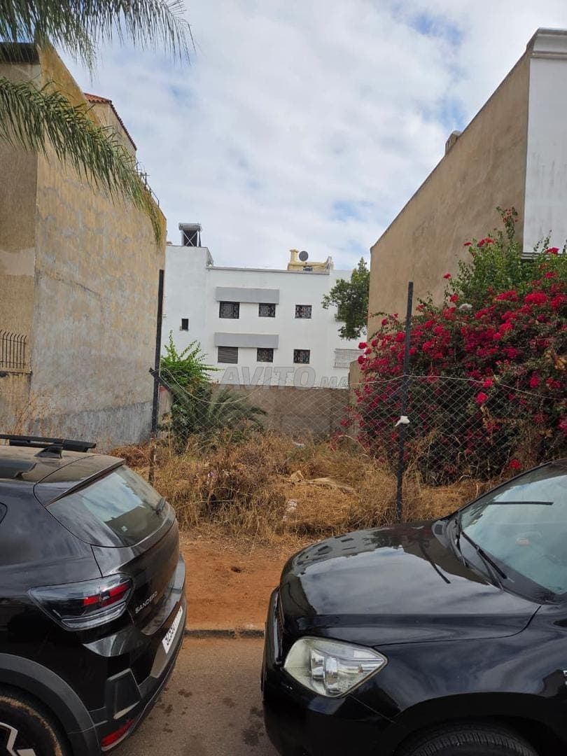 Terreno titulado para villa adosada