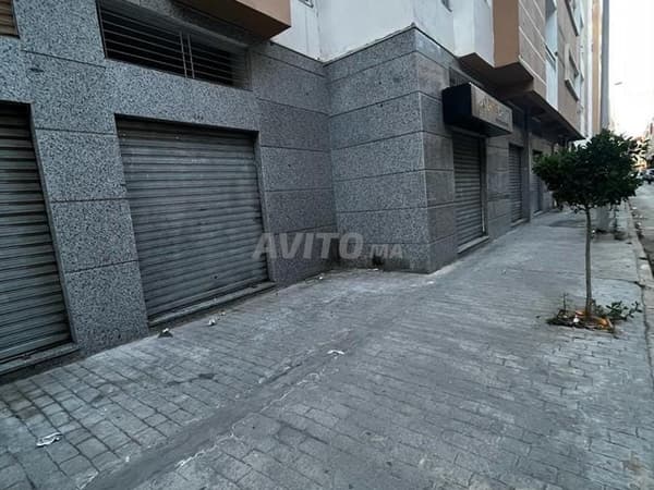 Local commercial à vendre ou à louer, quartier Al Majd