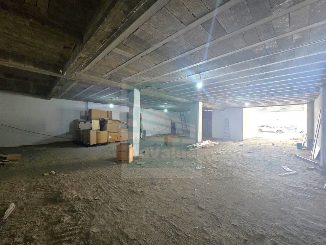DV. 1040: Local commercial à vendre à Aïn Sebaâ