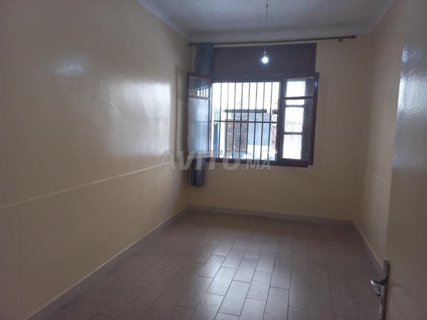 Chambre pour Fille à Ghandi Maarif