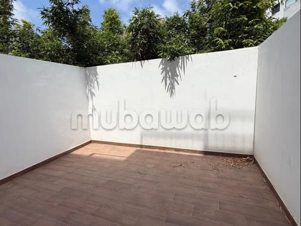 Premium studio to seize