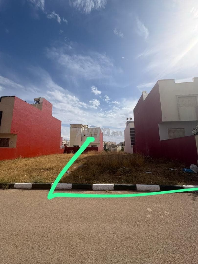 Terrein voor villa met titel van 181 m² in Riad Toulal
