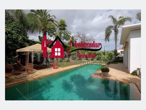 Villa Plain Pied Moderne de 855 m2 à Californie