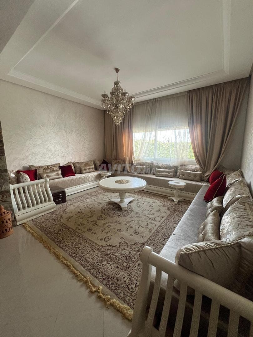 🏡 شقة 114 م² للإيجار بمنصورية - 6600 درهم