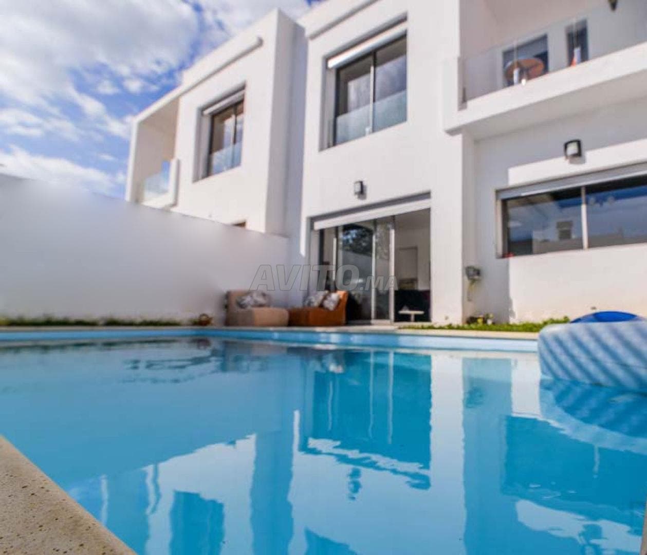 Villa 171m² avec piscine et jardin – Dar Bouazza