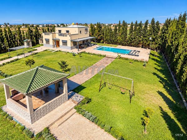 🏡 Villa de luxe à vendre en pleine nature