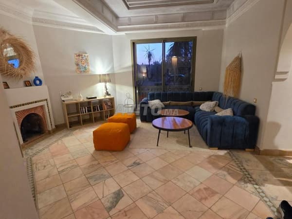 Élégant appartement vide à louer à la Palmeraie
