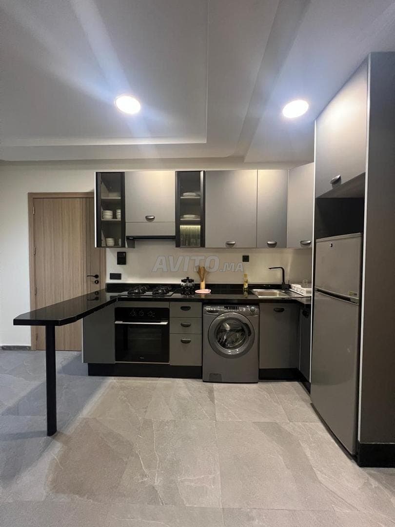 FOR RENT – SUPERB FURNISHED STUDIO AT ÉVASION SQUARE