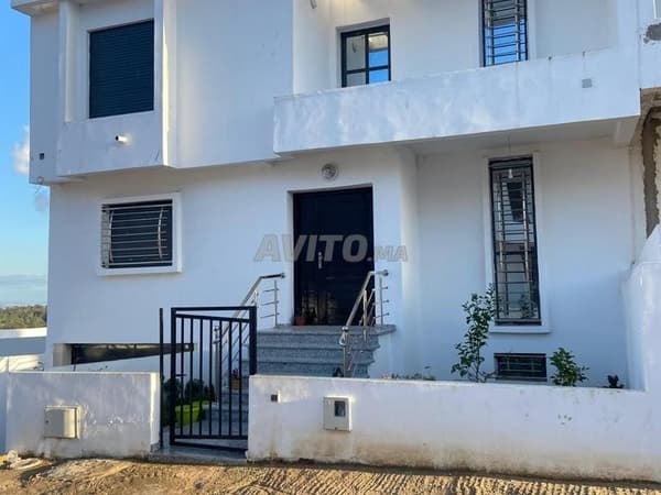 Villa semi finie à vendre