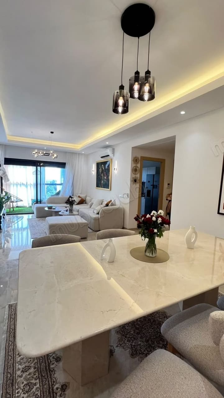 Very stylish furnished 3-bedroom apartment in CFC for rent