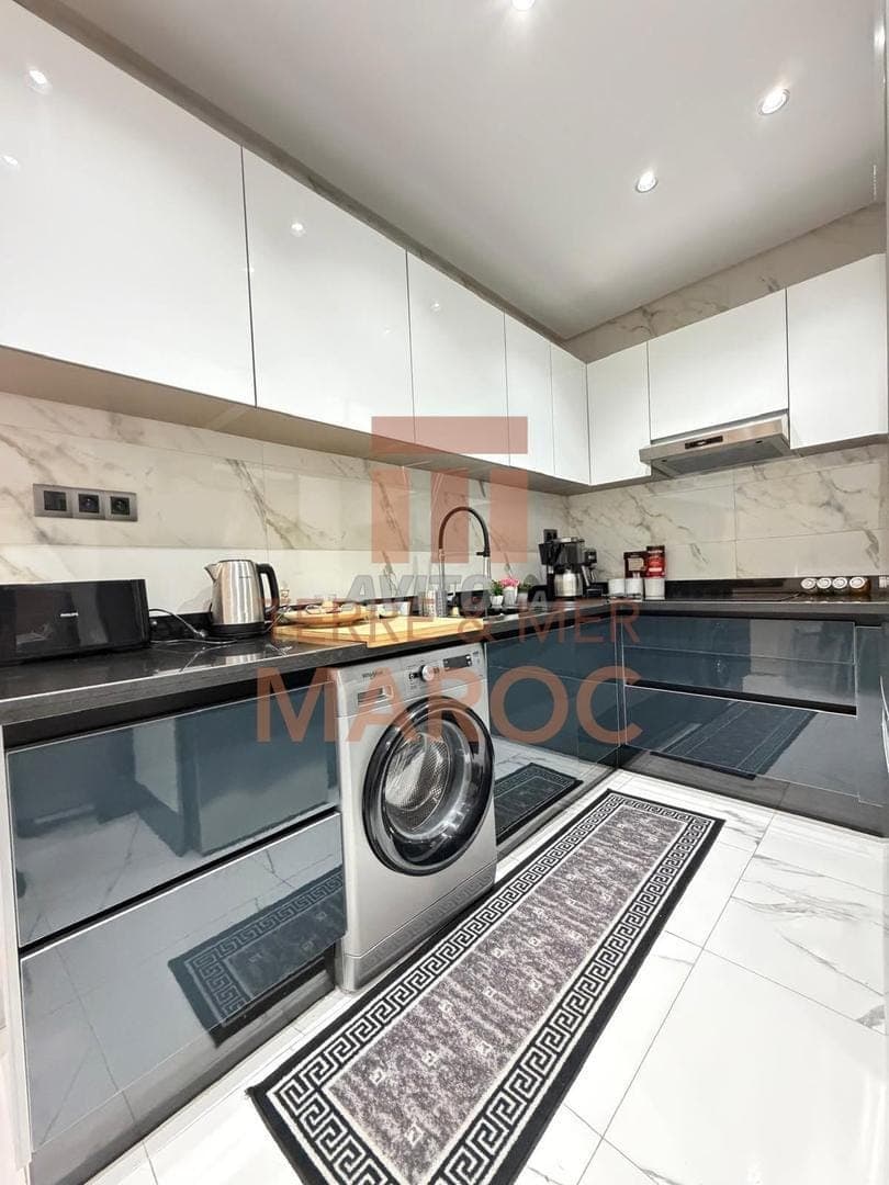 Appartement à louer 87 m² à Tanger