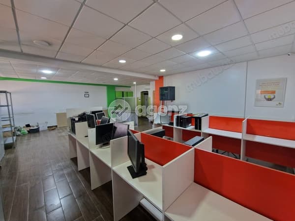 Bureau à vendre 94 m² Autre Meknès