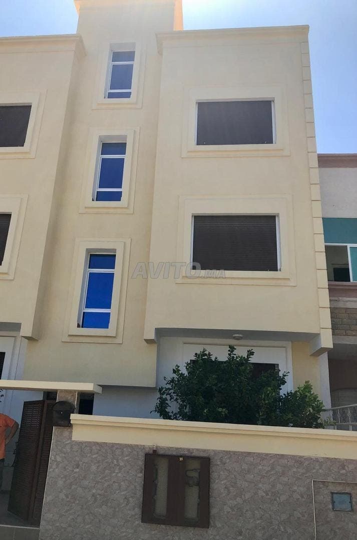 VERY WELL LOCATED APARTMENT
