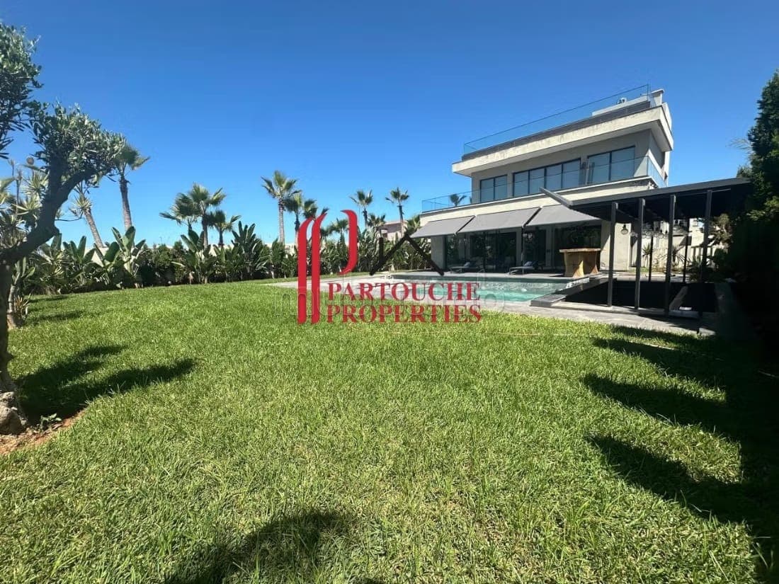SUPERBE Villa Neuve Moderne vue mer