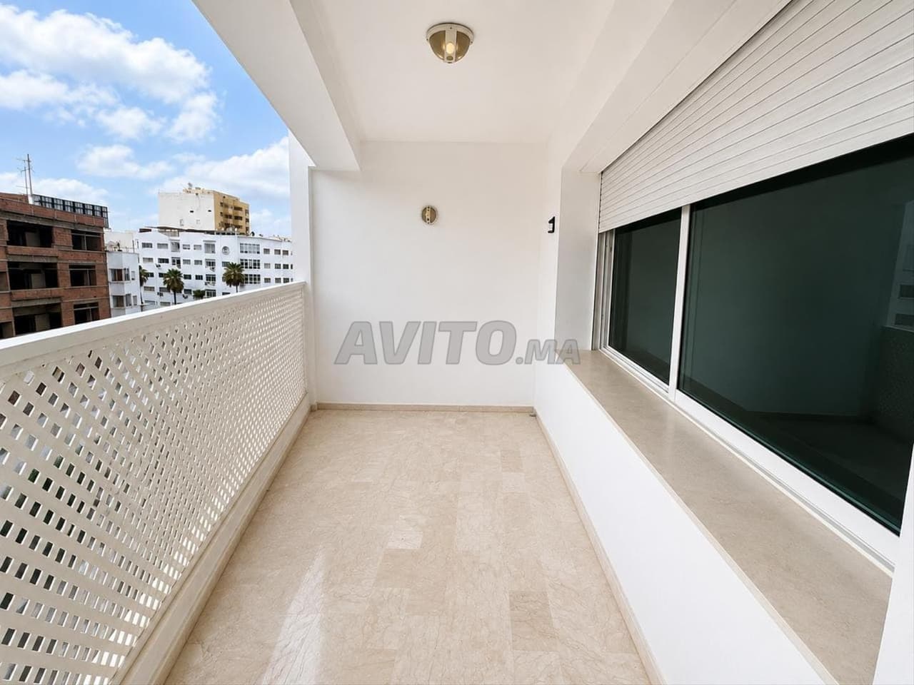 Leeg Appartement Te Huur in Maârif Extension