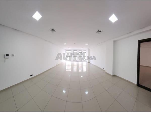 Plateaux de bureaux neufs sur Bvd Abdelmoumen