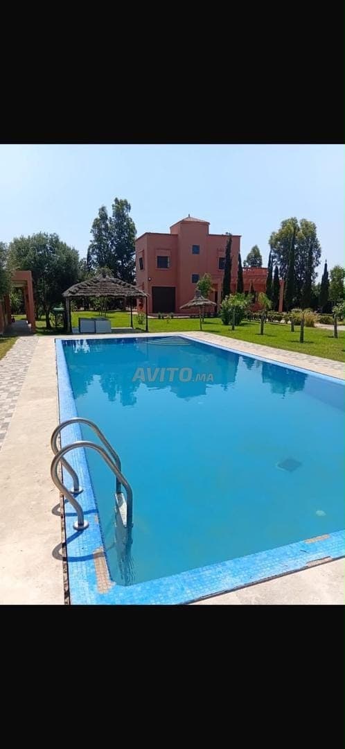 مزرعة للإيجار