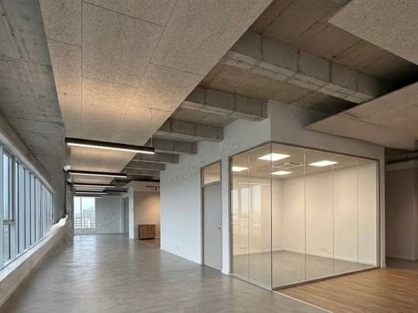 CFC Bureau 70m2 EXCELLENT Emplacement