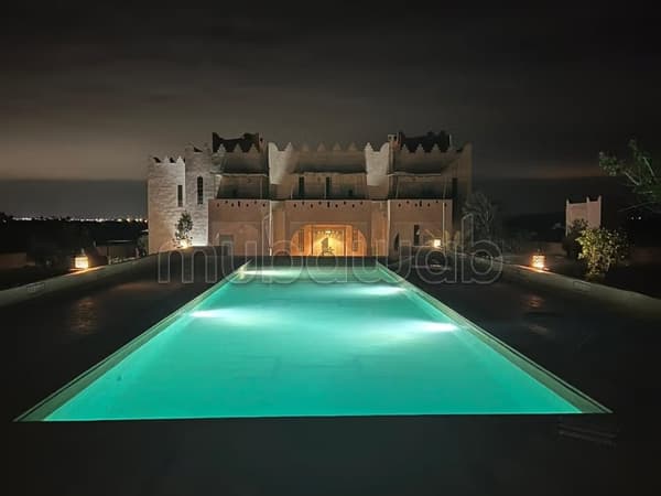 Vente villa d'hôte a 18km route casablanca