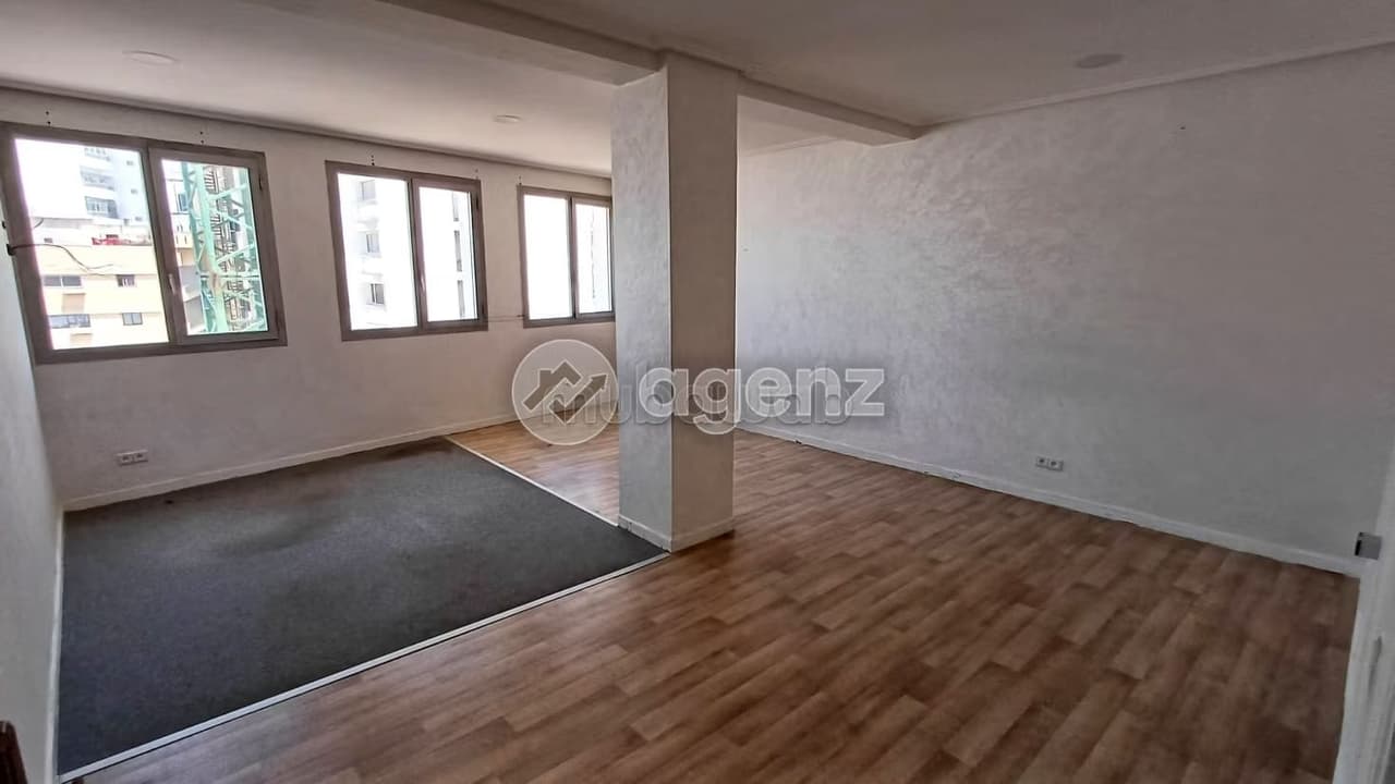 Büro zu verkaufen, 142 m², Alsace Lorraine, Casablanca