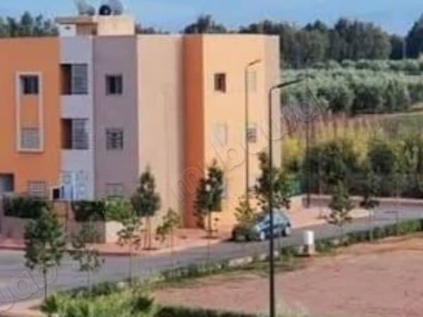 Appartement à louer longue durée à Chrifia – Résidence sécurisée et calme
