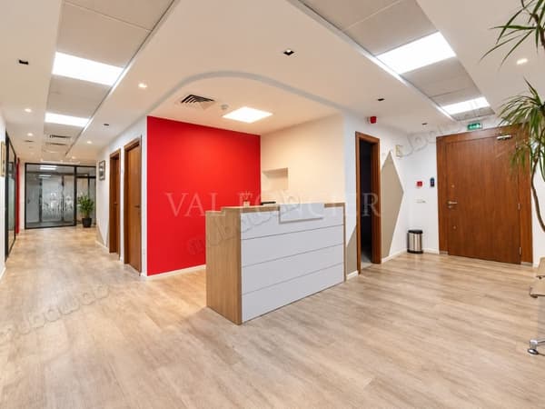 Te huur – Kantoor van 234 m² in hoogwaardige afwerking, ingericht maar niet gemeubileerd, in Sidi Maarouf, Casablanca