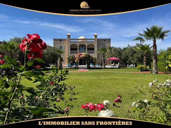 Villa meublée à louer à Chwiter, 520 m², Marrakech