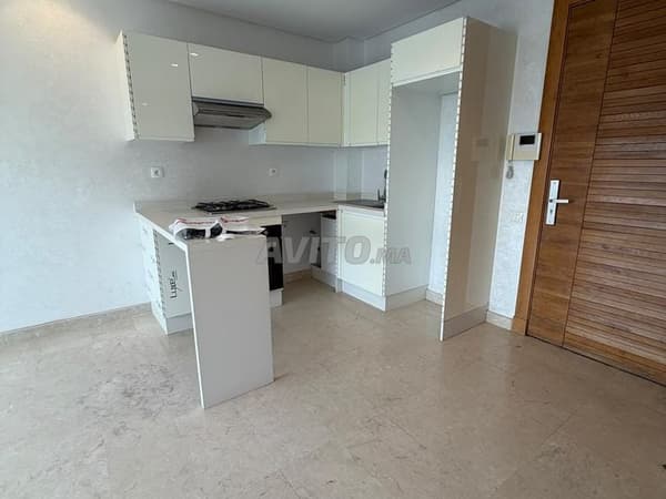 Leerer Studio zur Miete im Quartier Riviera